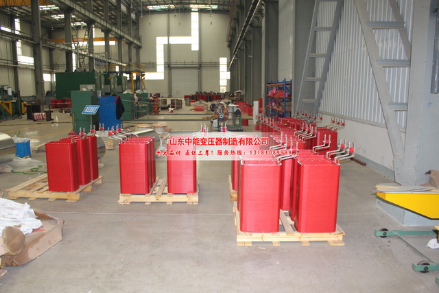 德宏200KVA干式变压器